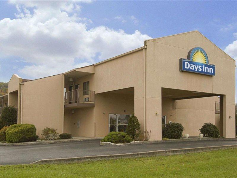 Days Inn By Wyndham Morehead Exteriér fotografie